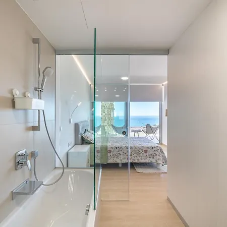 Excellent Two Bedroom Fuengirola