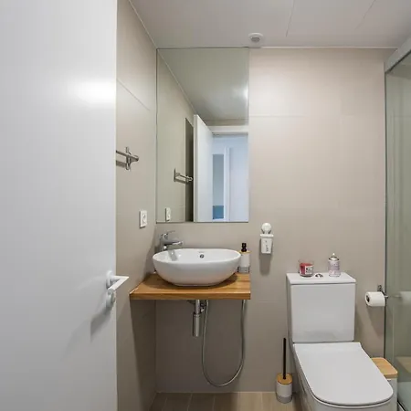 Excellent Two Bedroom Apartment